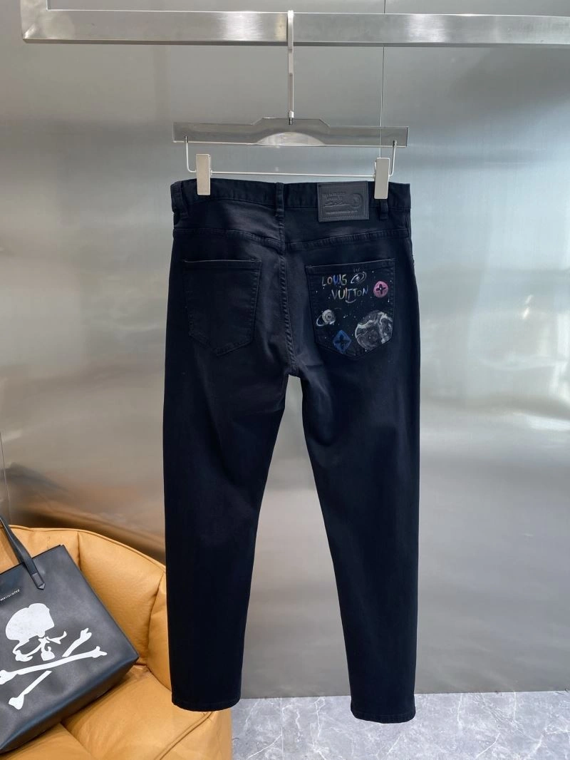 Louis Vuitton Jeans Versatile 135096