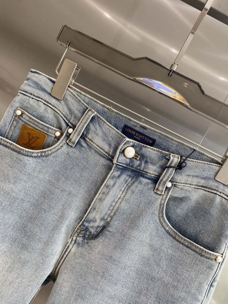 Sleek Louis Vuitton Jeans 135072