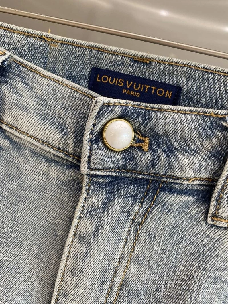 Sleek Louis Vuitton Jeans 135072