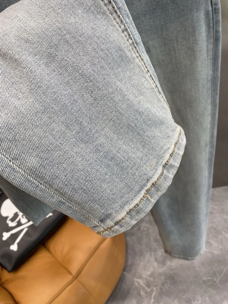 Sleek Louis Vuitton Jeans 135072