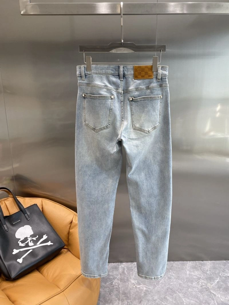 Sleek Louis Vuitton Jeans 135072