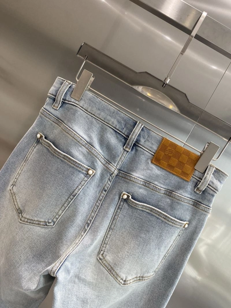 Sleek Louis Vuitton Jeans 135072