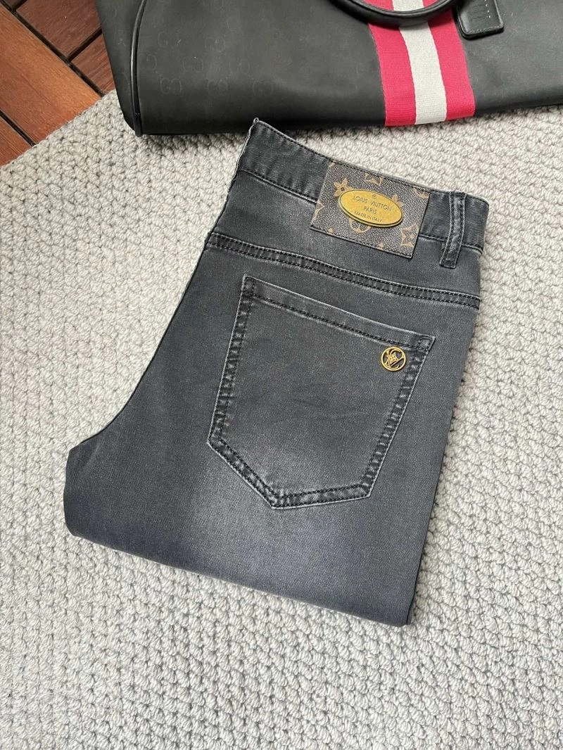 MultiPurpose Louis Vuitton Jeans 135091