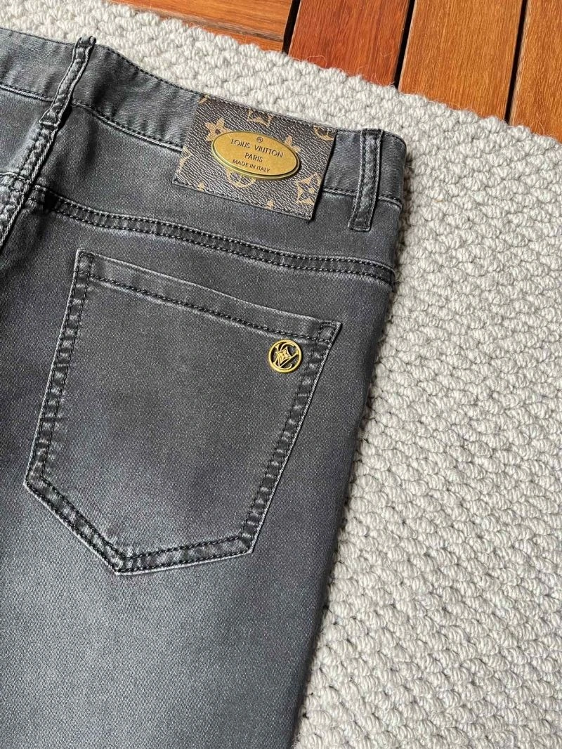 MultiPurpose Louis Vuitton Jeans 135091