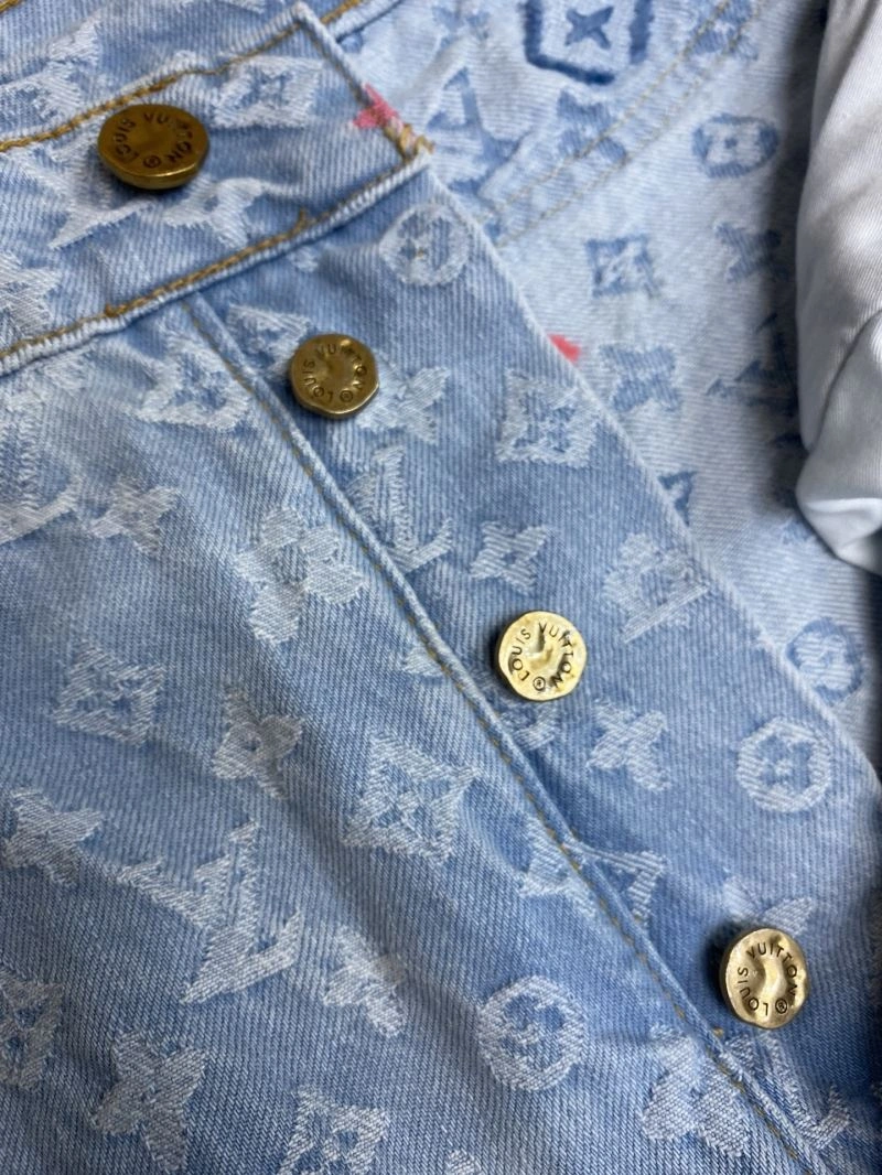 Bold Louis Vuitton Jeans 135041