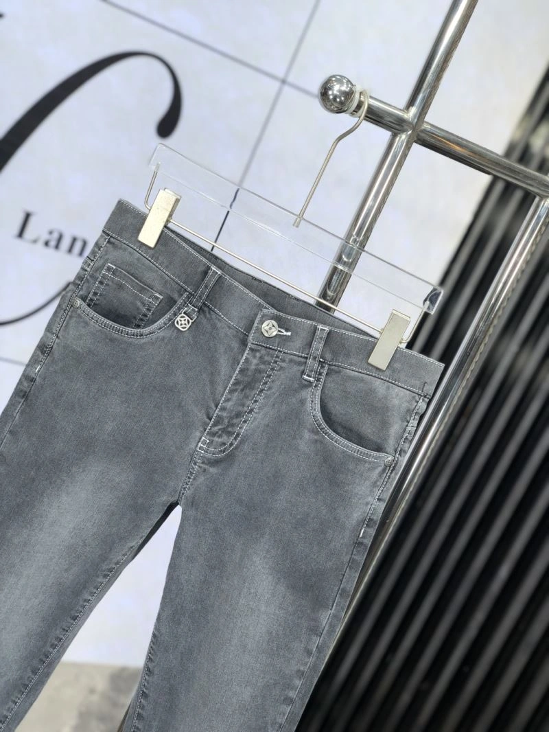 Louis Vuitton Jeans MultiPurpose 135039