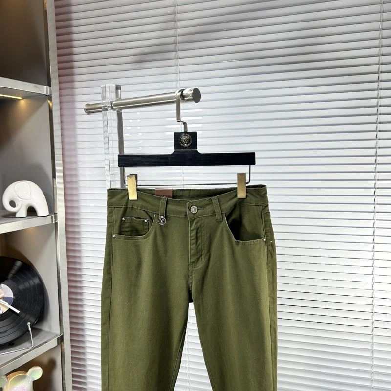 Breathable Louis Vuitton Jeans 135047