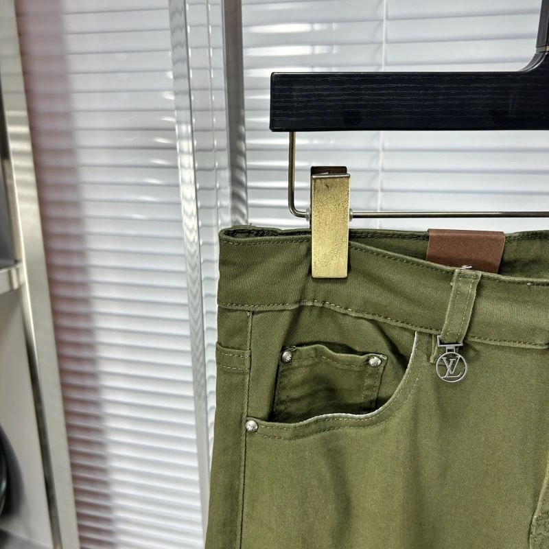 Breathable Louis Vuitton Jeans 135047