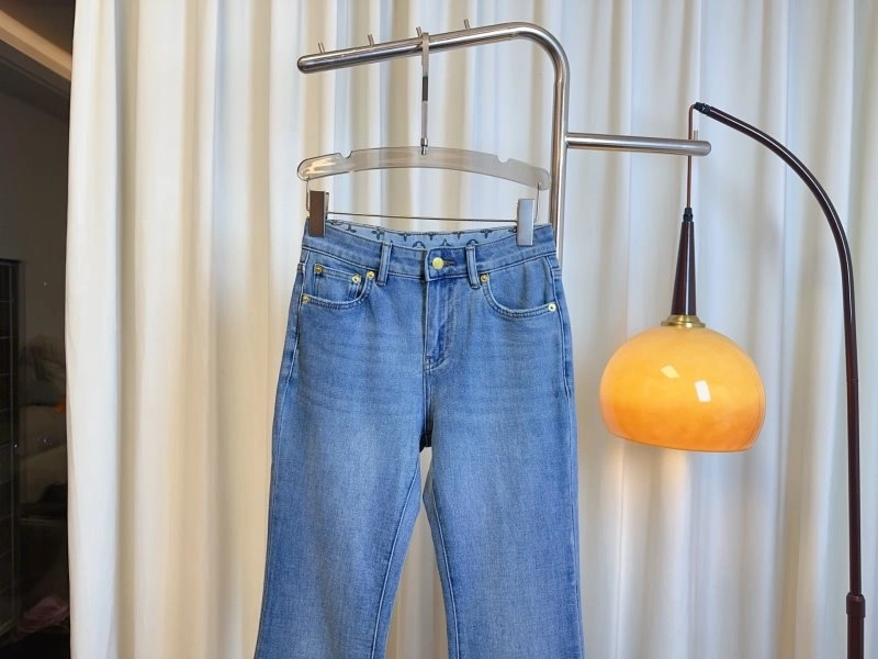 GoodFit Louis Vuitton Jeans 131428