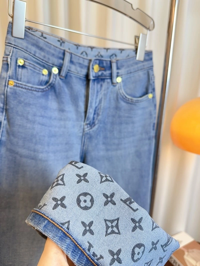 GoodFit Louis Vuitton Jeans 131428