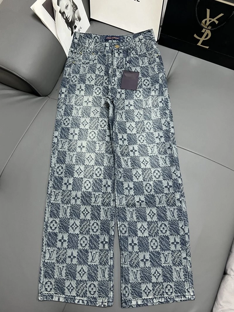 MultiPurpose Louis Vuitton Jeans 131430