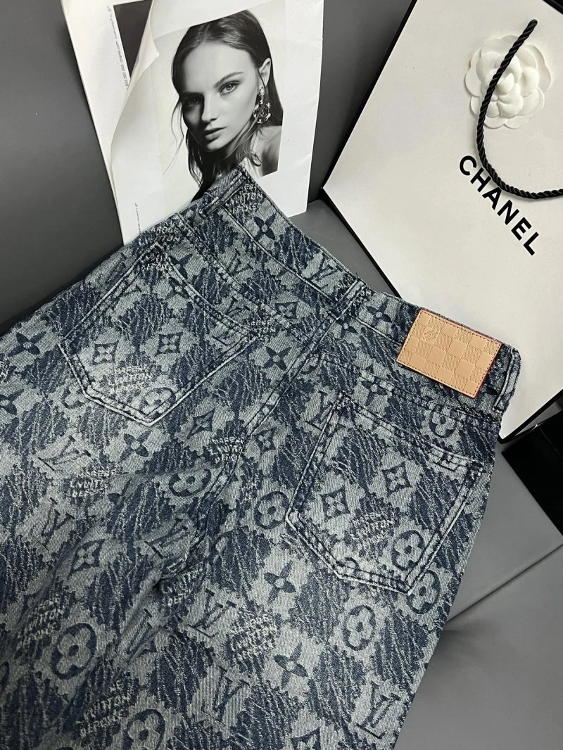 MultiPurpose Louis Vuitton Jeans 131430