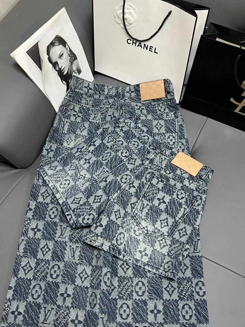MultiPurpose Louis Vuitton Jeans 131430