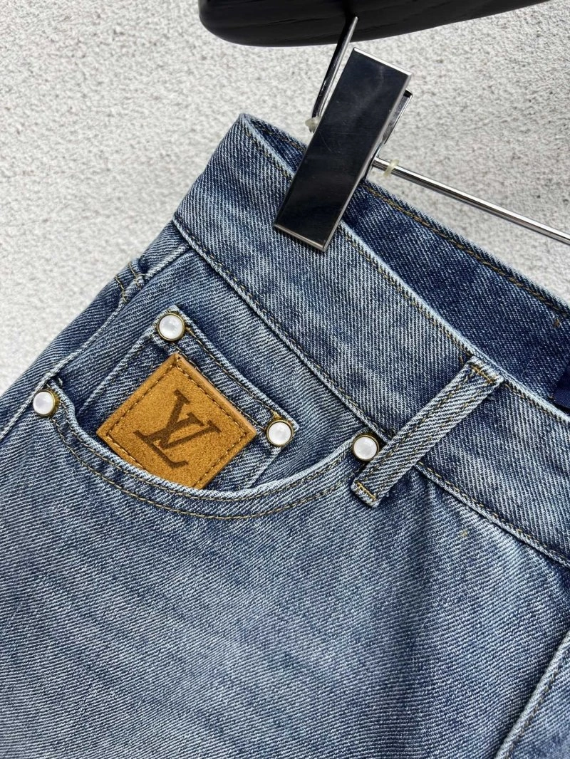 Compact Louis Vuitton Jeans 131407