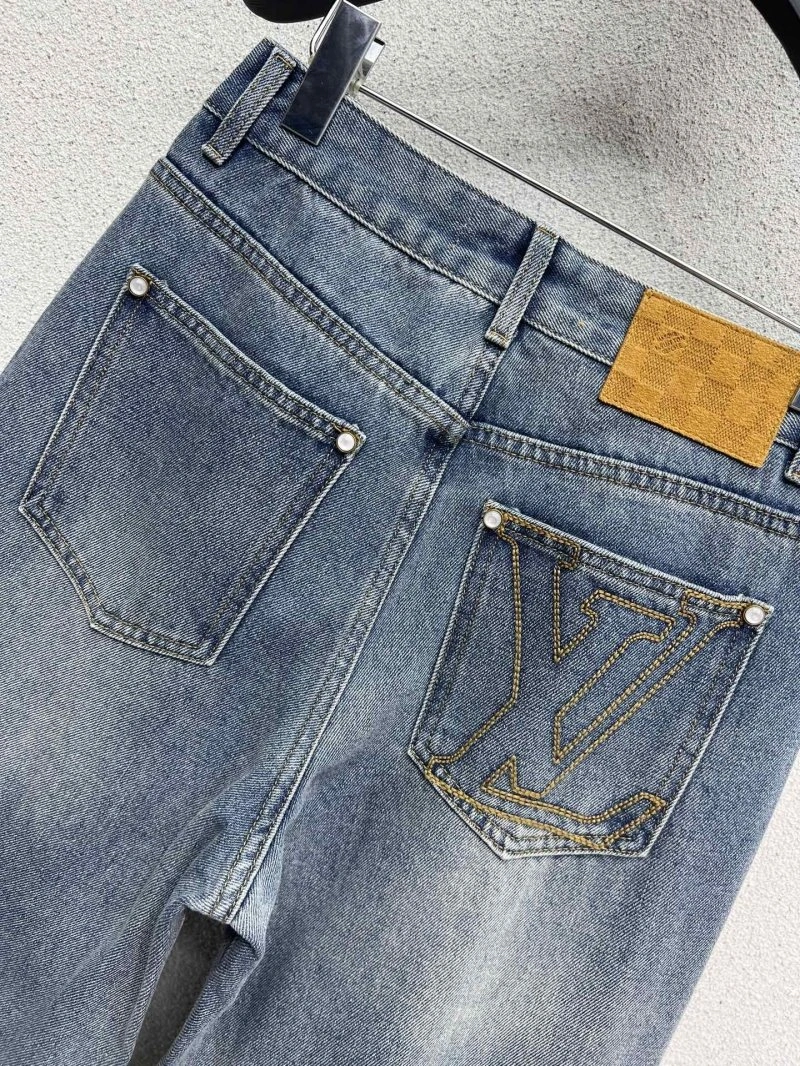 WaterResistant Louis Vuitton Jeans 131408