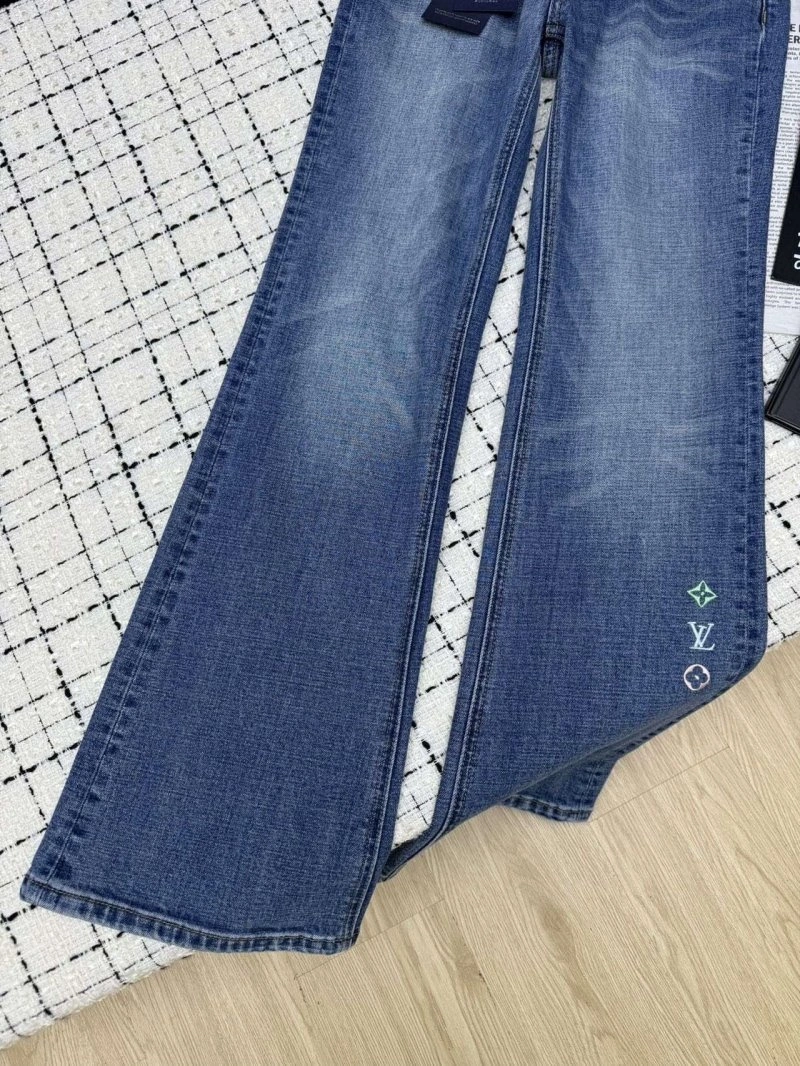 ComfortFit Louis Vuitton Jeans 131266