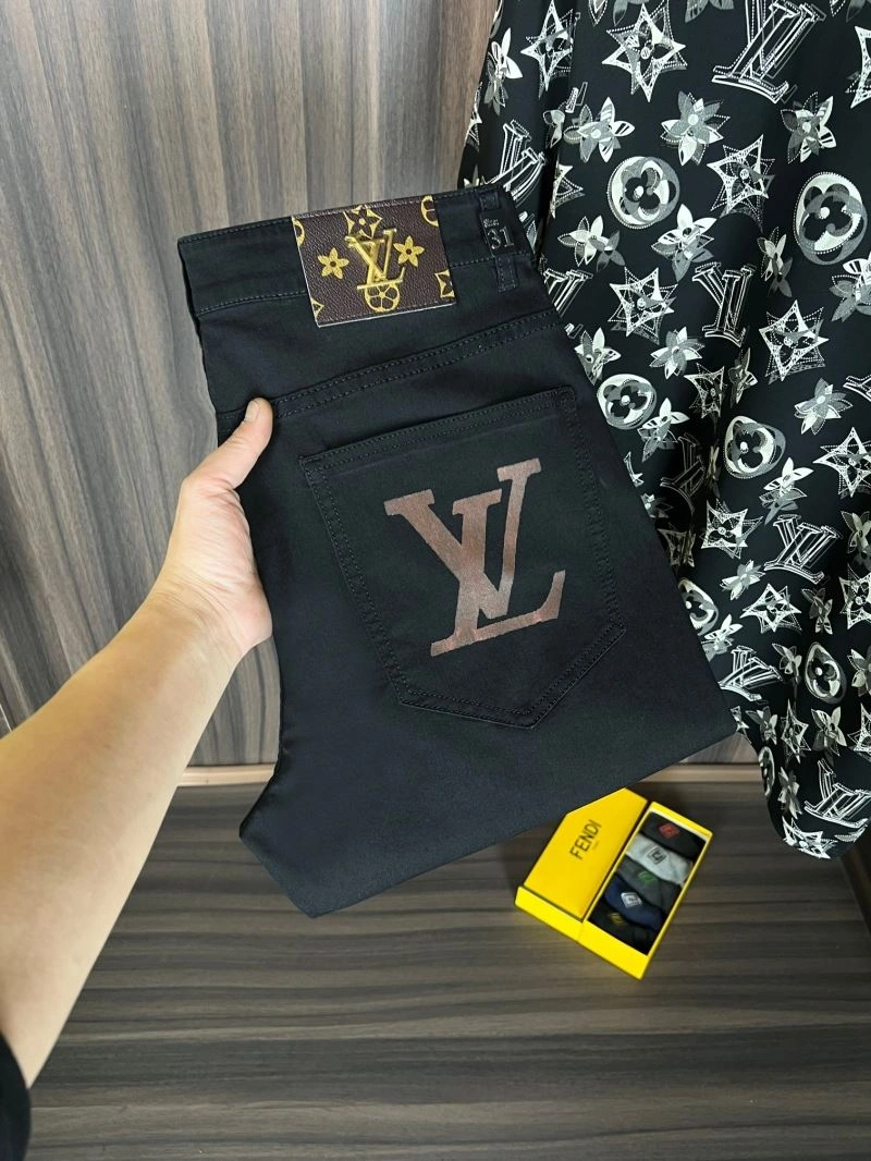 Louis Vuitton Jeans Versatile 134114
