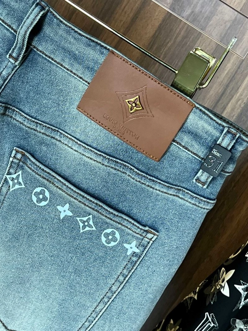 Louis Vuitton Jeans Affordable 134110