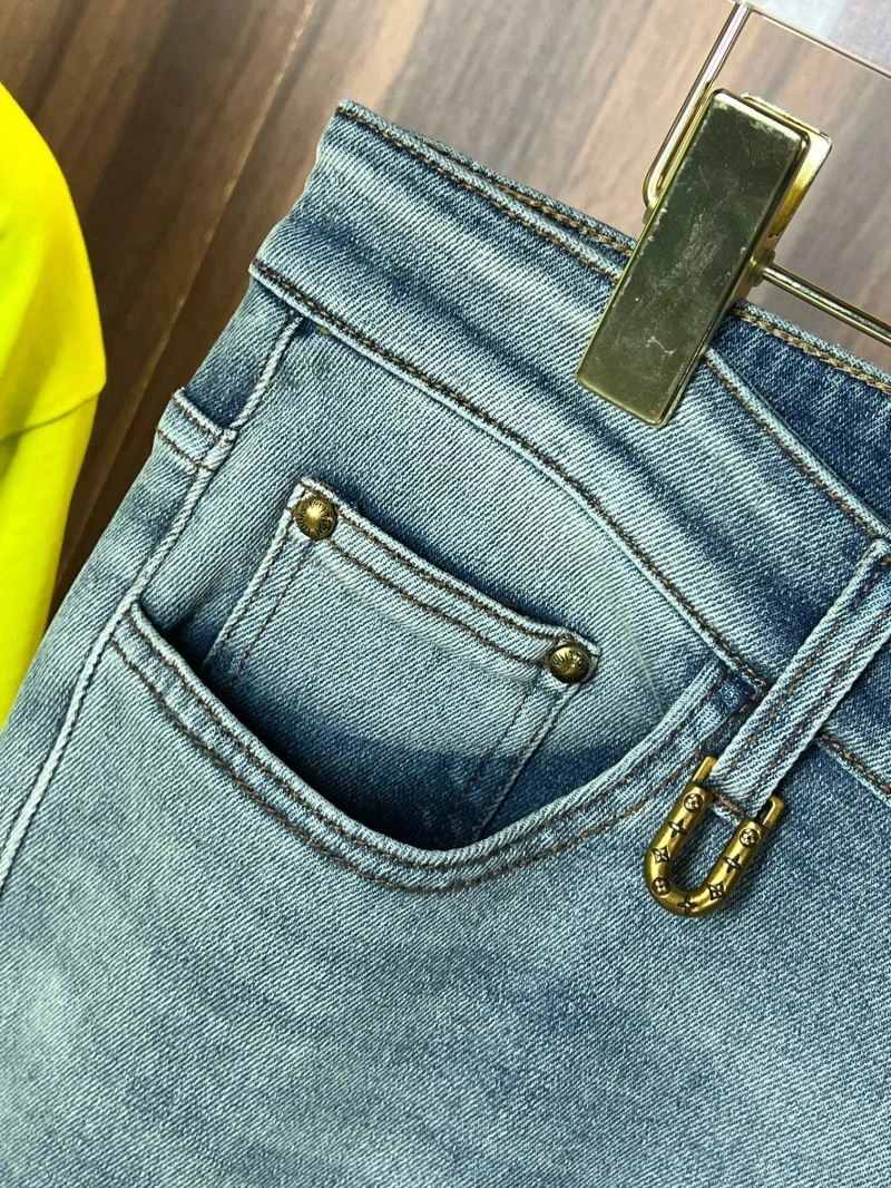 Louis Vuitton Jeans Affordable 134110