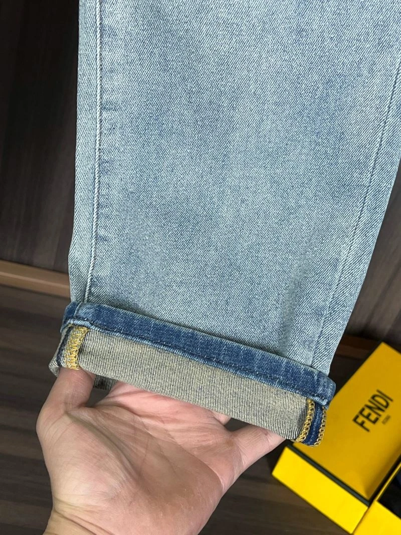 Louis Vuitton Jeans Affordable 134110