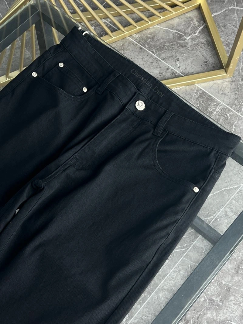 Chic Louis Vuitton Jeans 134116