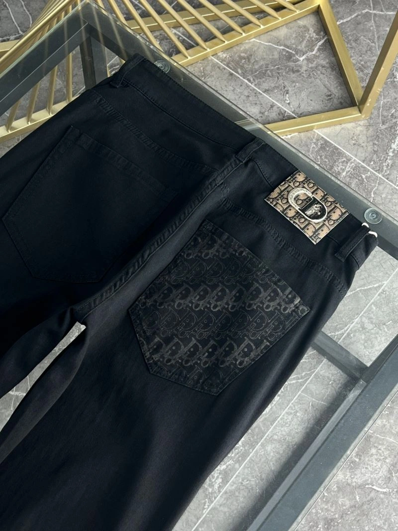 Chic Louis Vuitton Jeans 134116