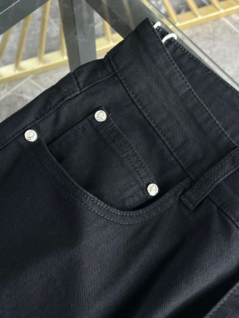 Chic Louis Vuitton Jeans 134116