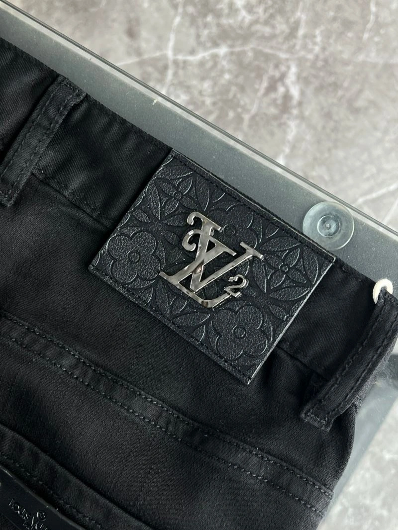 Trendsetting Louis Vuitton Jeans 134111
