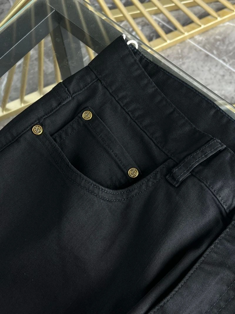 Trendsetting Louis Vuitton Jeans 134111