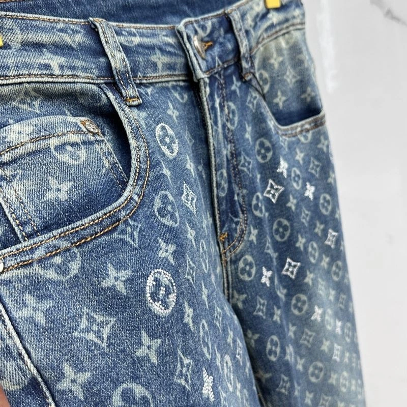 Functional Louis Vuitton Jeans 134095