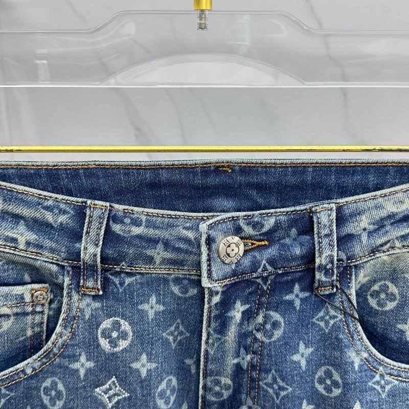 Functional Louis Vuitton Jeans 134095