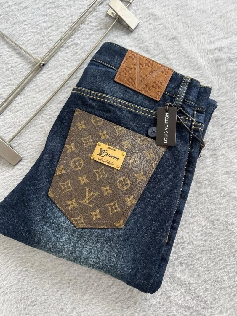 Elegant Louis Vuitton Jeans 134115