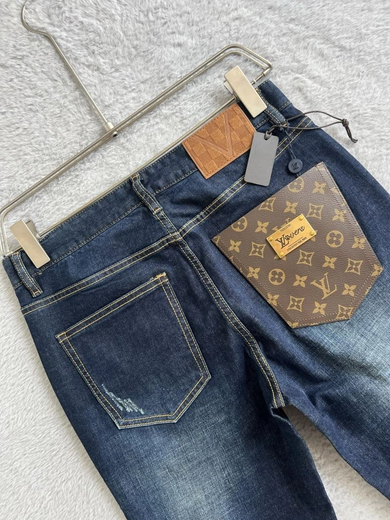 Elegant Louis Vuitton Jeans 134115