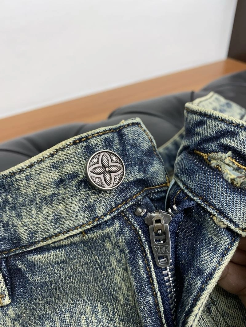 Lightweight Louis Vuitton Jeans 134107