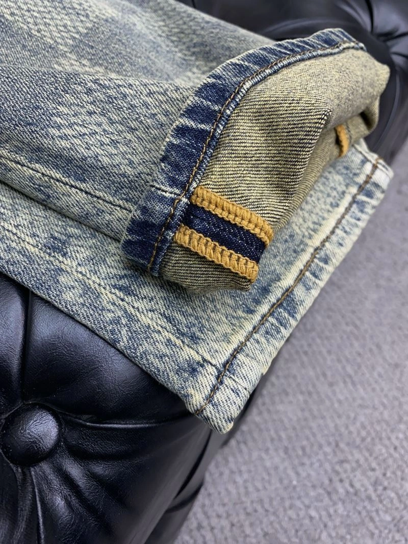 Lightweight Louis Vuitton Jeans 134107