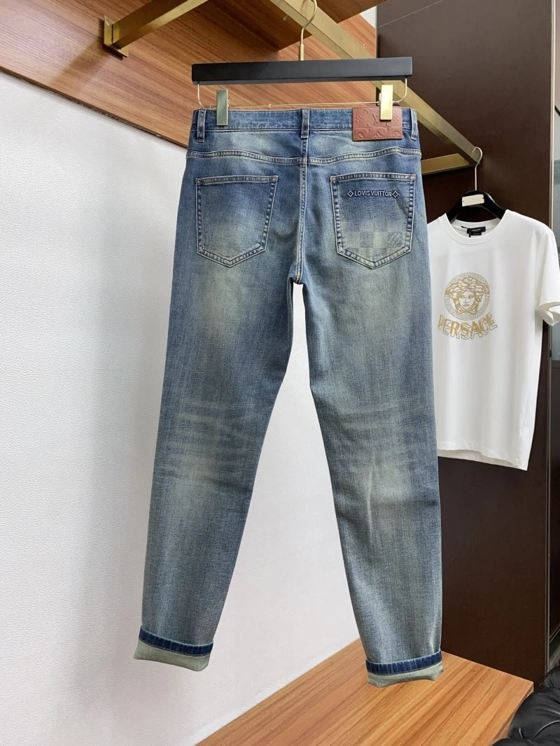 HighQuality Louis Vuitton Jeans 134097