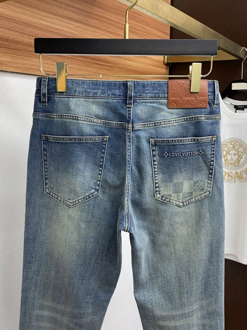 HighQuality Louis Vuitton Jeans 134097