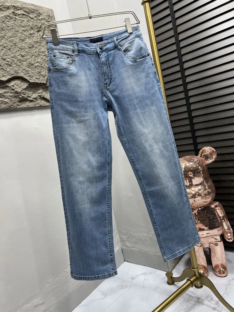 Louis Vuitton Jeans Sporty 134105