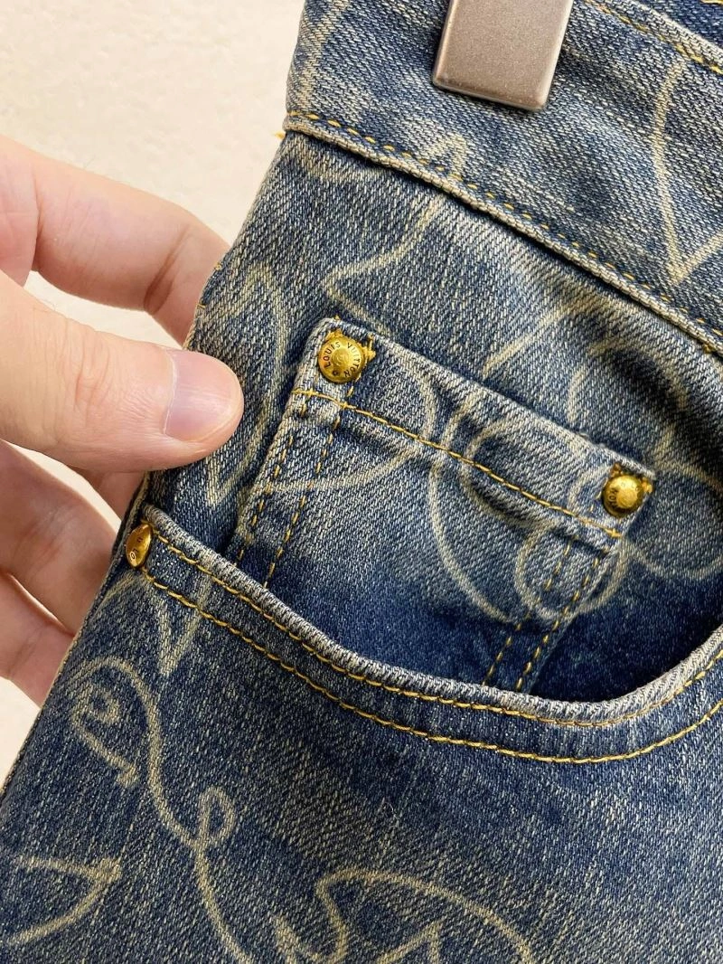 Casual Louis Vuitton Jeans 134096