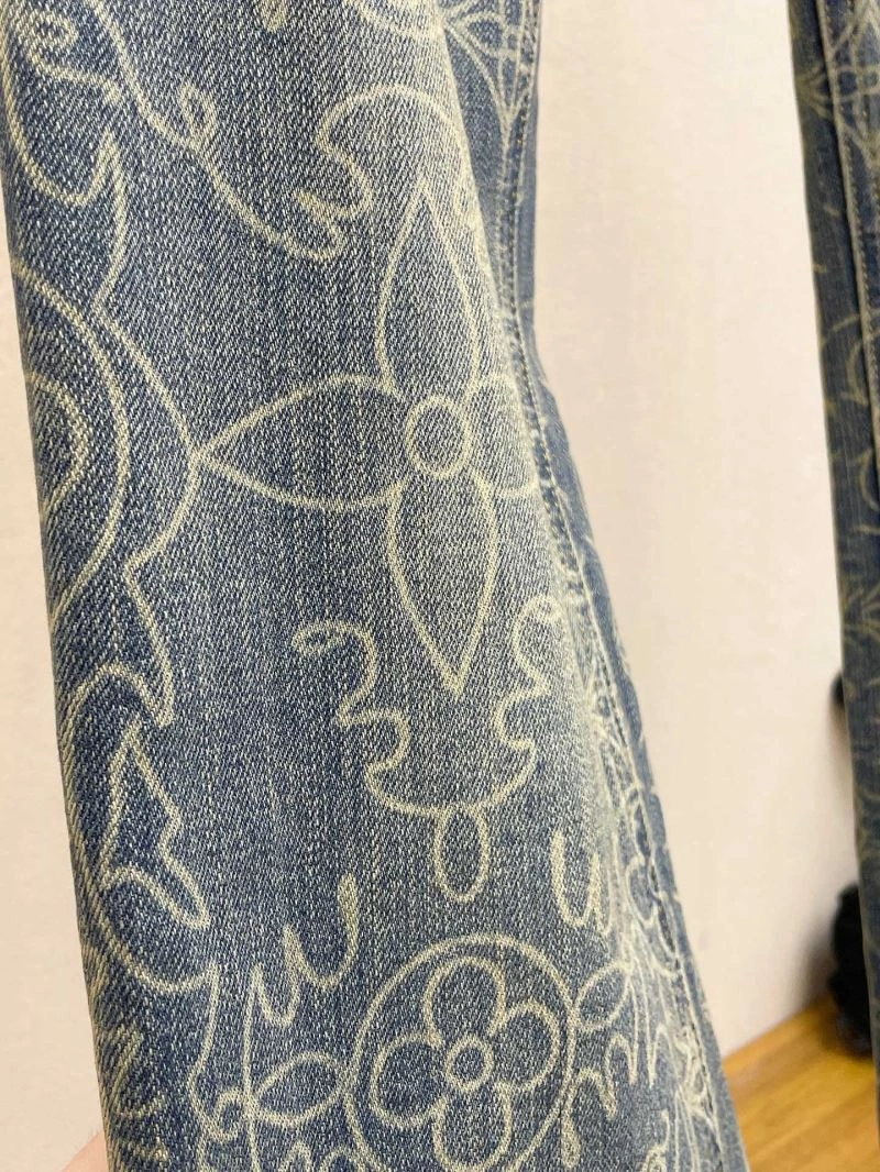 Casual Louis Vuitton Jeans 134096