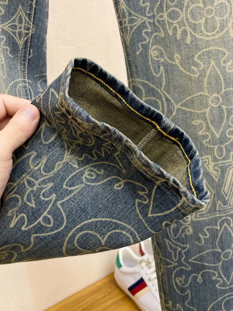Casual Louis Vuitton Jeans 134096