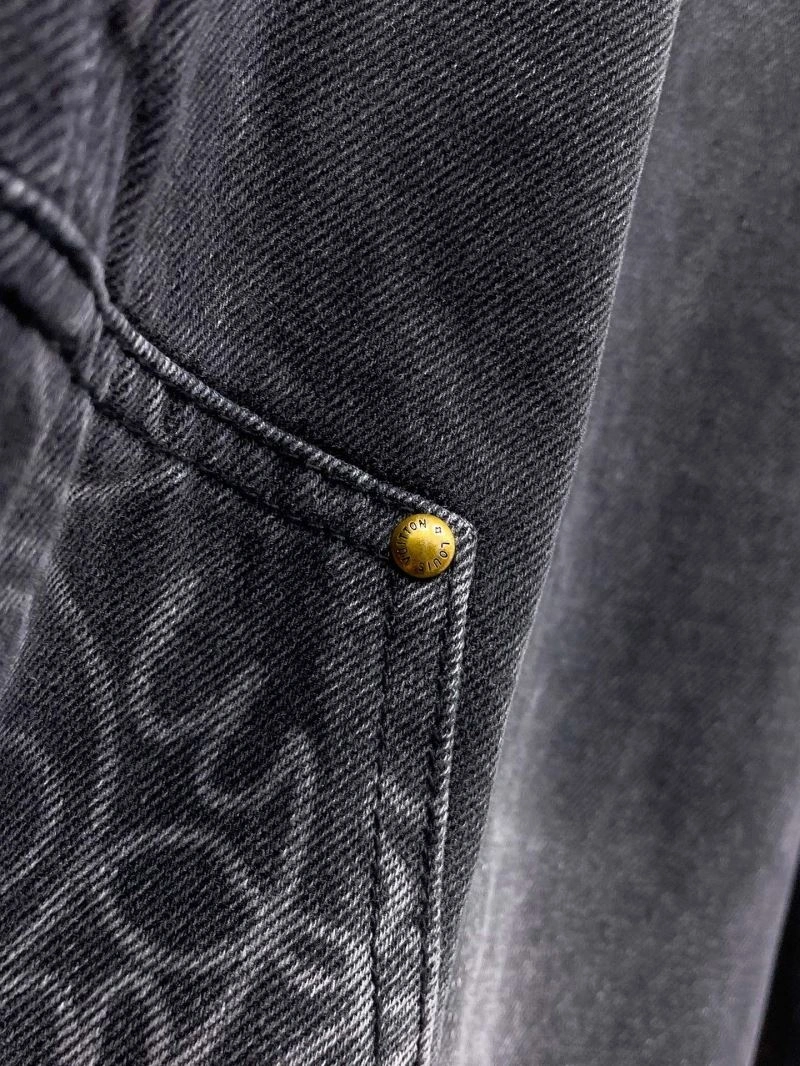 Sophisticated Louis Vuitton Jeans 134094