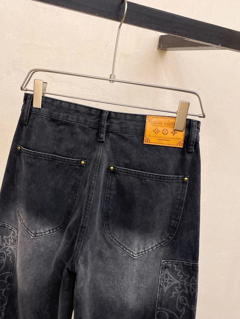 Sophisticated Louis Vuitton Jeans 134094