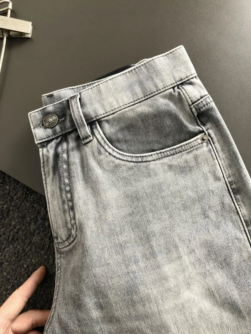 Elegant Louis Vuitton Jeans 134113