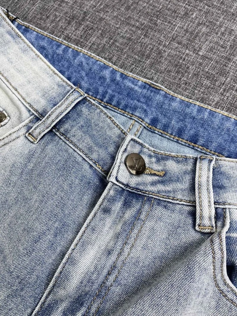 TechFriendly Louis Vuitton Jeans 134102