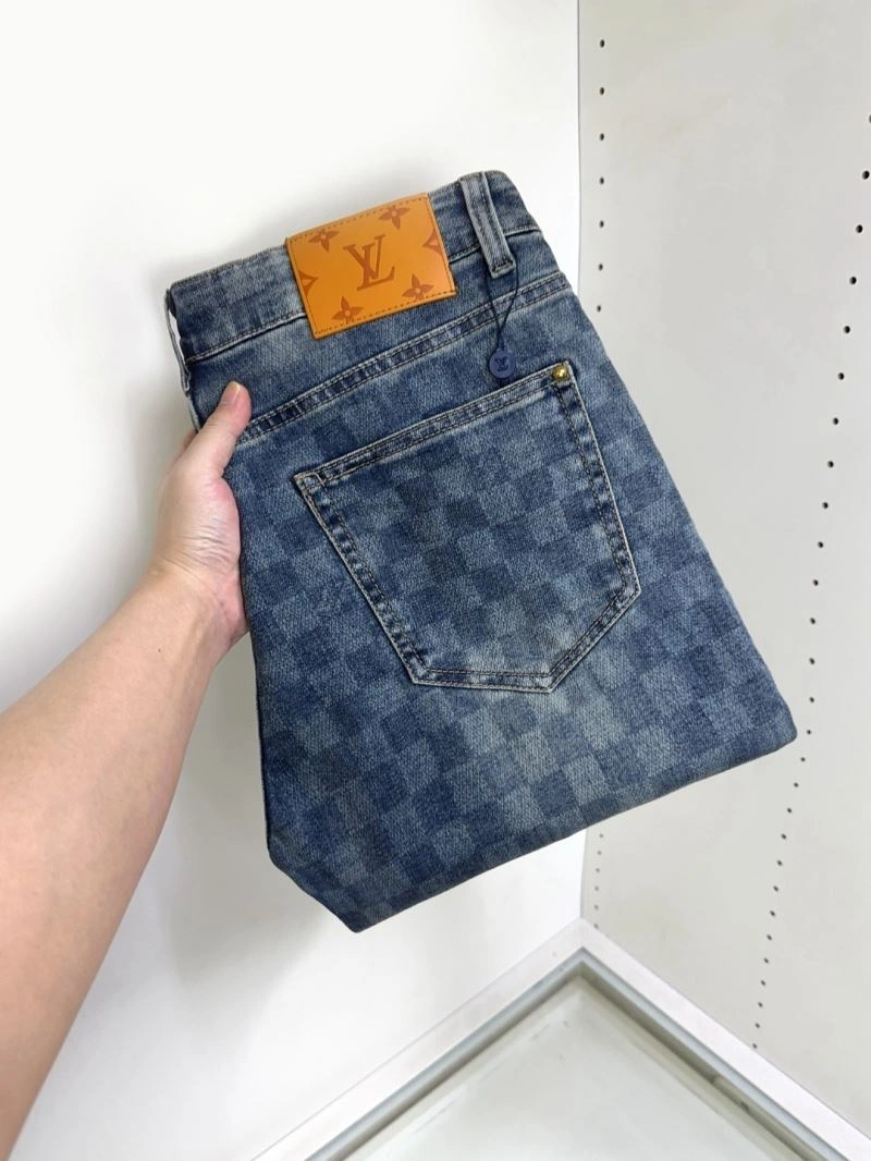 MoistureWicking Louis Vuitton Jeans 134080