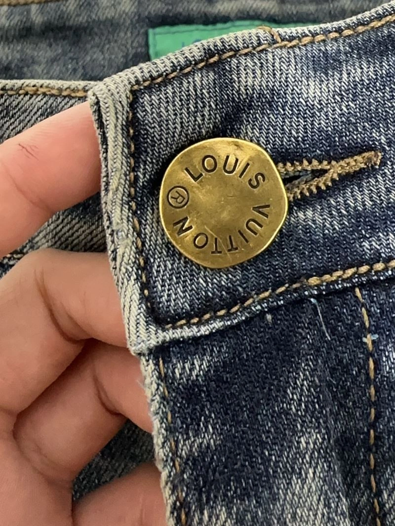 MoistureWicking Louis Vuitton Jeans 134080