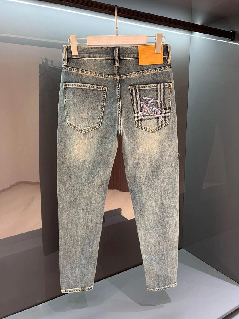 Unisex Louis Vuitton Jeans 134085