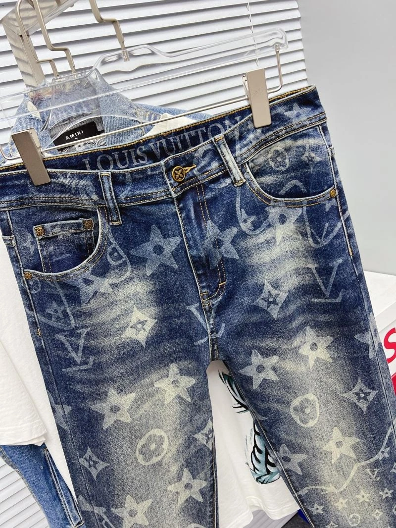 MultiPurpose Louis Vuitton Jeans 134059