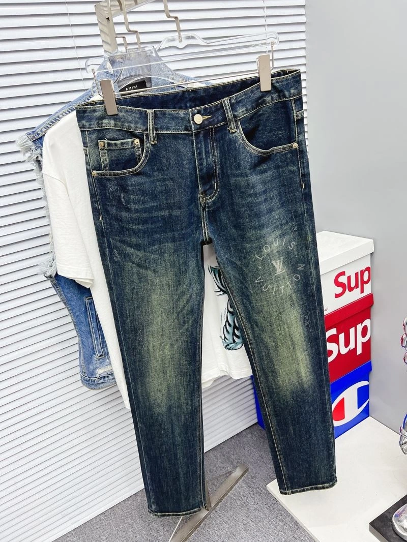 Sleek Louis Vuitton Jeans 134064